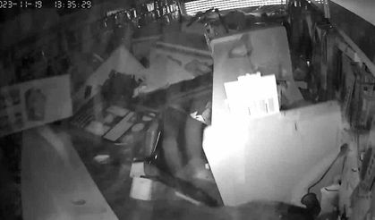 VİDEO HABER / Sel suları iş yerine böyle girdi