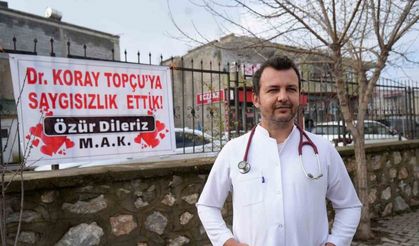VİDEO/Tartıştıkları doktordan özür dilemek için pankart astılar