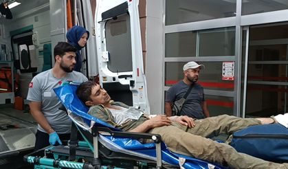 Motorlu testereyle kendini yaralayan kişi hastaneye kaldırıldı