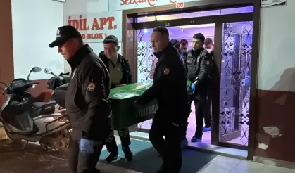 Korkunç cinayet: İki kardeş boğazları kesilmiş olarak bulundu