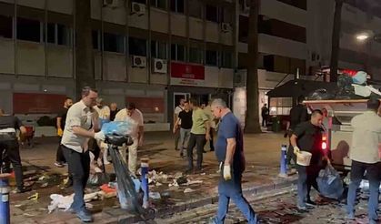 İş başa düştü, biriken çöpleri Başkan Cemil Tugay topladı