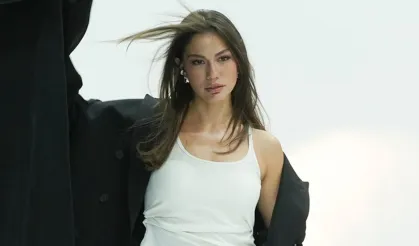 Eşref Rüya'nın Nisan'ı Demet Özdemir'den yeni sezon kareleri geldi! Hayranları yorum yağmuruna tuttu