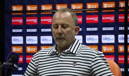 Sergen Yalçın: "Umarım en kısa sürede toparlanıp hak ettiğimiz pozisyona gelebiliriz"