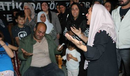 Tahliye olan Güran’lar cezaevinden çıktı, Narin’in mezarını ziyaret etti