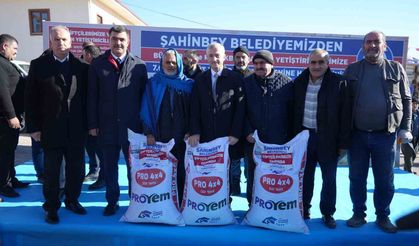 Şahinbey Belediyesinden hayvan yetiştiricilerine 7 bin ton yem desteği