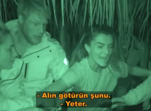 Survivor'da Sema ve Pınar arasında yumruklu kavga!