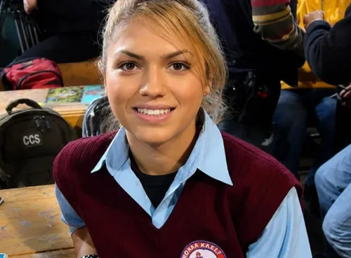 Hayat Bilgisi'nin unutulmaz "Barbie"si İpek Erdem ekranlara dönüyor! Yeni dizisi ve rolü belli oldu