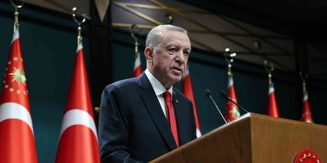 Cumhurbaşkanı Erdoğan’dan sözleşmeli personele kadro müjdesi