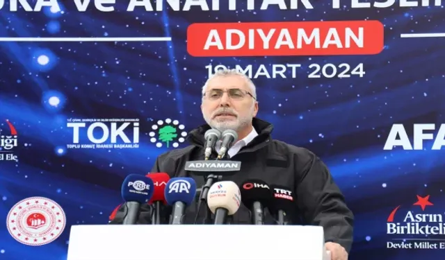 Bakan Işıkhan, Adıyaman'da deprem konutlarının kura töreninde konuştu: