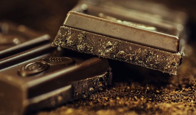 Yüzlerce yıldır vazgeçilmeyen lezzet: Çikolata nelere iyi geliyor? Çikolatanın faydaları nelerdir?
