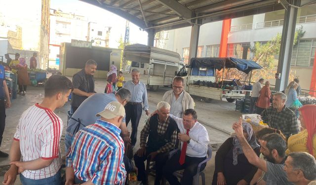 Nizip Belediye Başkanı Ali Doğan'dan semt pazarına ziyaret...