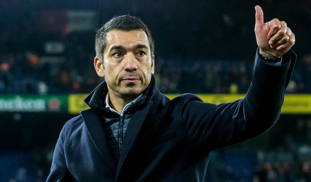 Beşiktaş’ın yeni teknik direktörü Giovanni van Bronckhorst oldu