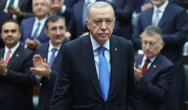 Erdoğan'dan Özel'e çağrı: Emeklilere faydanız olsun istiyorsanız belediyeleriniz SGK'ya borçlarını ödesin