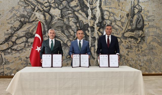 Gaziantep'te derece yapan öğrencilere 10 milyon liralık destek