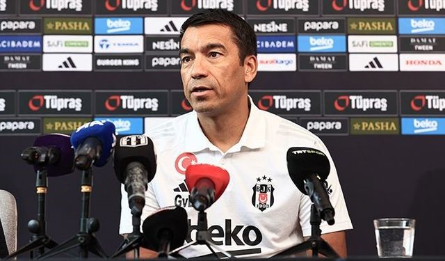 Giovanni van Bronckhorst: "Galatasaray maçına en iyi şekilde hazırlanıyoruz"