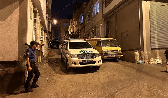 Gaziantep'te manavın tüfekle üzerlerine ateş açtığı çocuklardan biri öldü