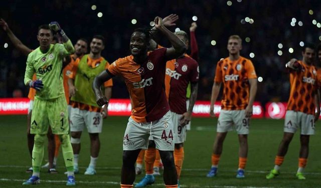 Galatasaray’da sezonun ilk üçlüsü Batshuayi’den