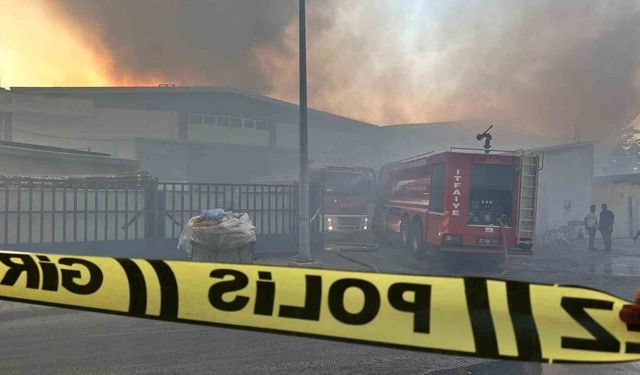 Gaziantep’te elyaf fabrikasında korkutan yangın