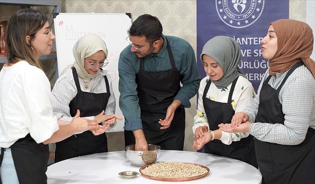 Gastronomi kenti, yemeklerin tanıtımı için hazırlanan proje ile gençleri ağırlıyor