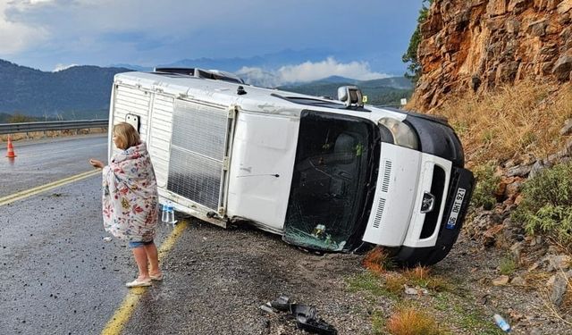 Akseki’de gerçekleşen trafik kazasında 1 kişi yaralandı