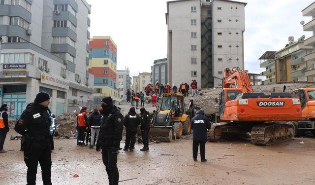 Gaziantep’te 21 kişinin öldüğü Gölgeler Apartmanı’yla ilgili karar çıktı