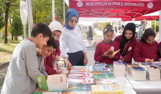 Muş’ta “2. Kitap Günleri” başladı