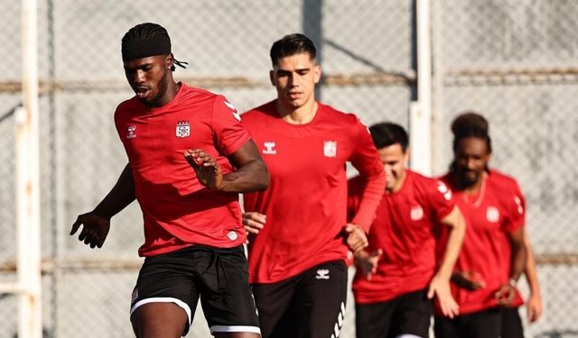 Sivasspor, Gaziantep FK maçının taktiğini çalıştı