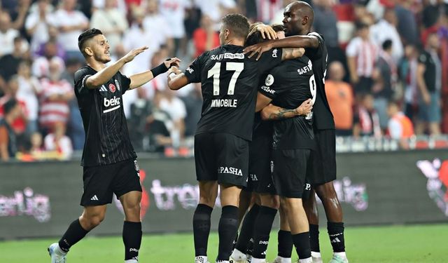 Trendyol Süper Lig: Beşiktaş: 1 - Eyüpspor: 0 (İlk yarı)