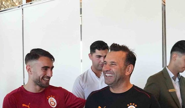 Galatasaray’da Okan Buruk’un doğum günü kutlandı