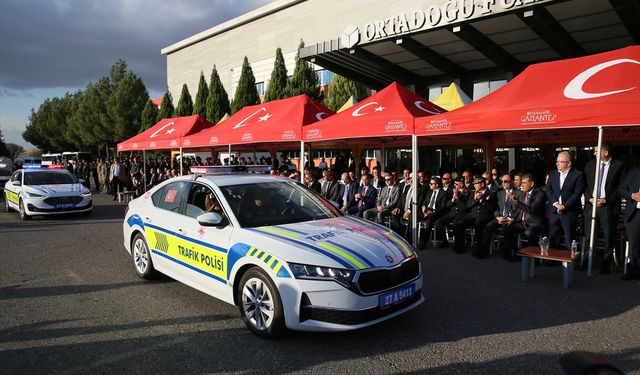 GAZİANTEP - Emniyet ve jandarma teşkilatının filosuna 249 araç eklendi