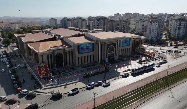 Şahinbey Belediyesi Gazianteplileri sevdikleri kitaplar ve yazarlarla buluşturuyor