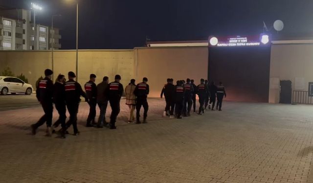 Gaziantep’te göçmen kaçakçılarına şok operasyon: 11 şahıs tutuklandı