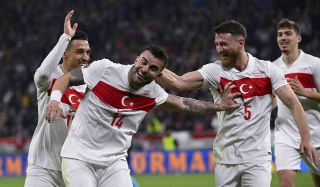 Abdülkerim Bardakcı 2. gol sevincini yaşadı