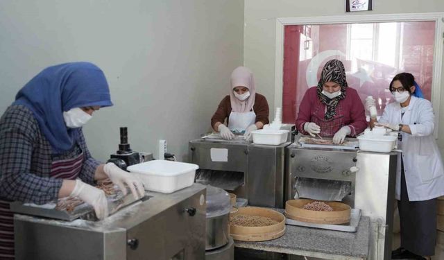Gaziantep’te bayram yemeği yuvalama için hazırlıklar başladı