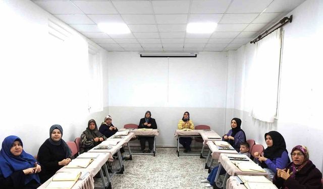 Gaziantep'te kadınlardan Ramazan’ın en "sessiz" mukabelesi