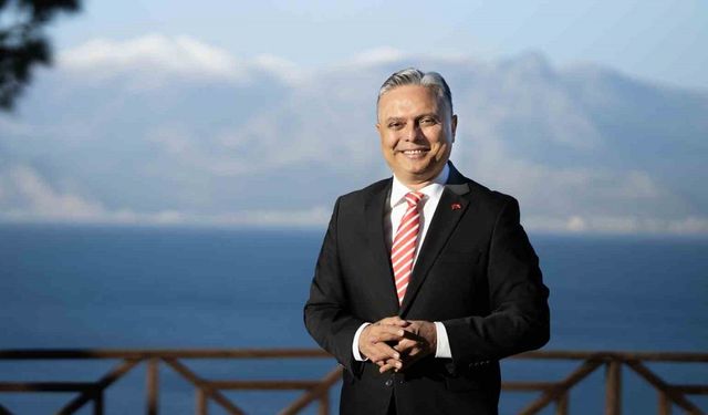 CHP Olağanüstü Kurultay'a gidiyor! Özgür Özel'e ilk rakip Antalya'dan!
