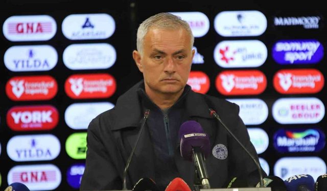 Jose Mourinho: "Şampiyonluk kutlamaları nasıl bir insani boyutta olduklarını gösterdi"