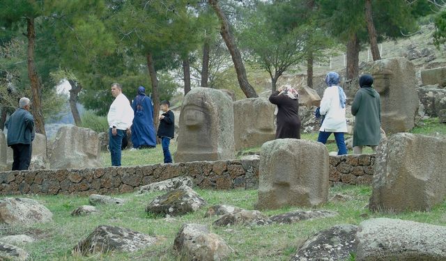Yesemek Açık Hava Müzesi bayram tatilinde ziyaretçilerini ağırladı
