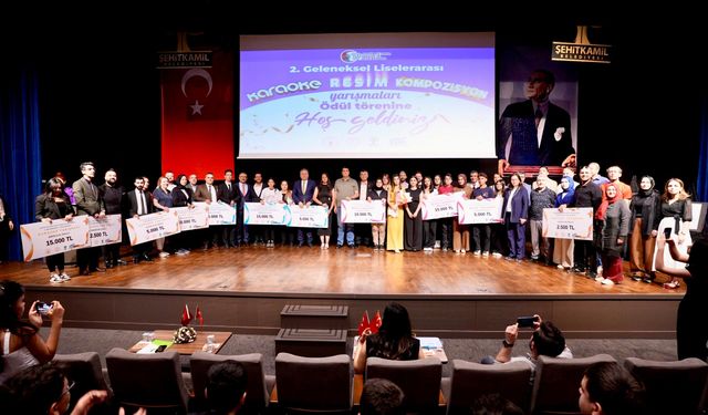 Şehitkamil'de, başarılı öğrenciler ödüllendirildi