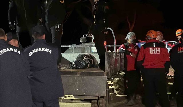 Doğa yürüyüşünde kaybolan müdür yardımcısının cansız bedeni morga kaldırıldı