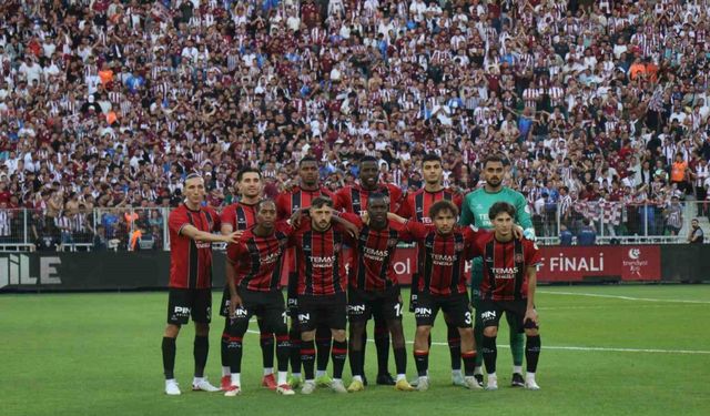 Fatih Karagümrük, 1 yıl aranın ardından Süper Lig’de