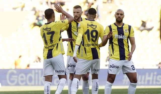 Fenerbahçe, Konya karşısında sezonu galibiyetle tamamladı