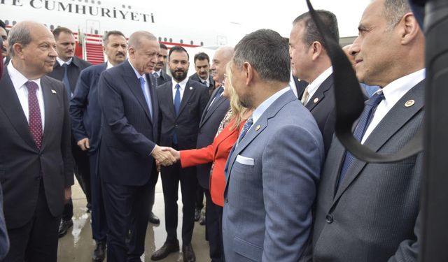 Milletvekili Sermet Atay, Cumhurbaşkanı Recep Tayyip Erdoğan ile birlikte Kıbrıs’ta tarihi açılışta yer aldı.