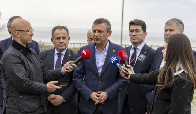 CHP Genel Başkanı Özel: "Bu saldırıyı siyaset kurumuna yapılmış bir saldırı olarak görüyorum"