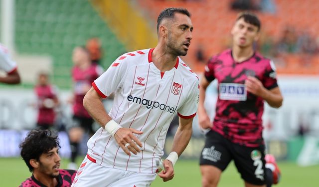 Trendyol Süper Lig: Alanyaspor: 2 - Sivasspor: 0 (Maç sonucu)