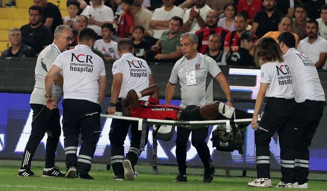 Gaziantep FK, M'Bakata'nın sağlık durumu hakkında açıklama yaptı