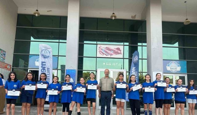 Merinos Voleybol yaz okulu kursları tamamlandı