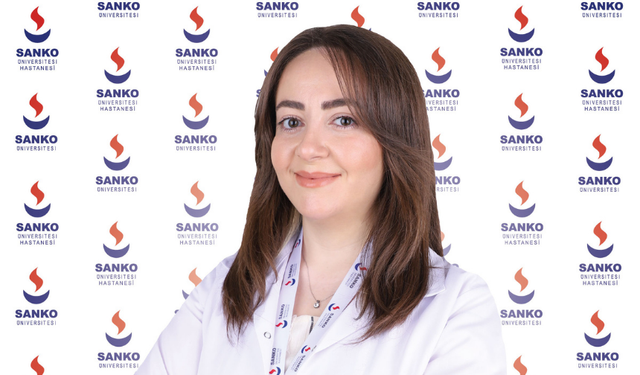 Okula uyum süreci hem ebeveynler hem de çocuklar için önemli