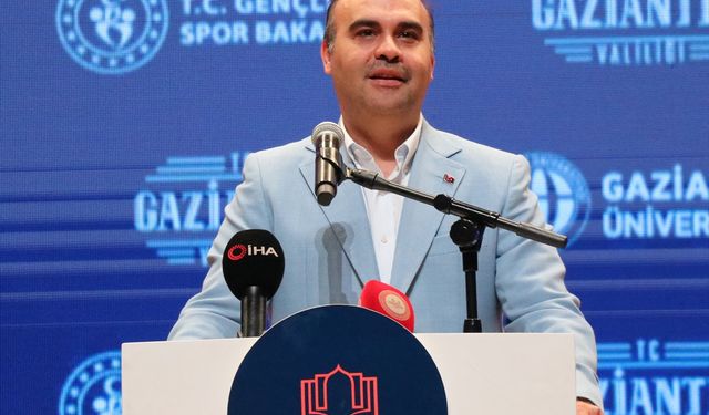 Bakan Kacır, Gaziantep'te 22. İmam Hatipliler Kurultayı'nda konuştu:
