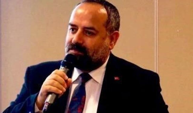 Arif Kurt: “Cumhuriyetimizi birlik ve dayanışmayla geleceğe taşıyacağız”